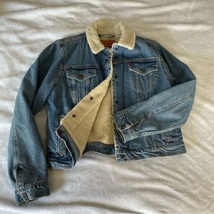 Levi’s Women’s Sherpa Lined Jean Jacket